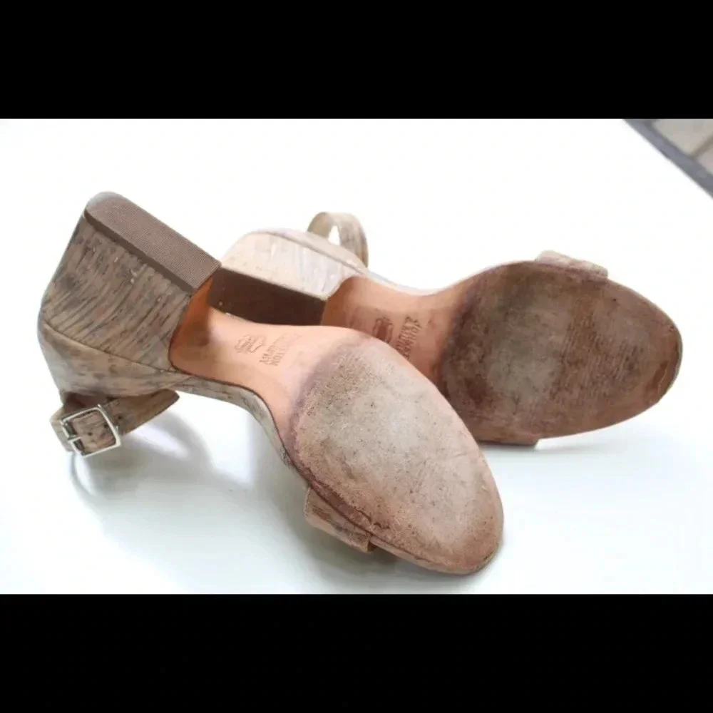 Johnston & Murphy sandals